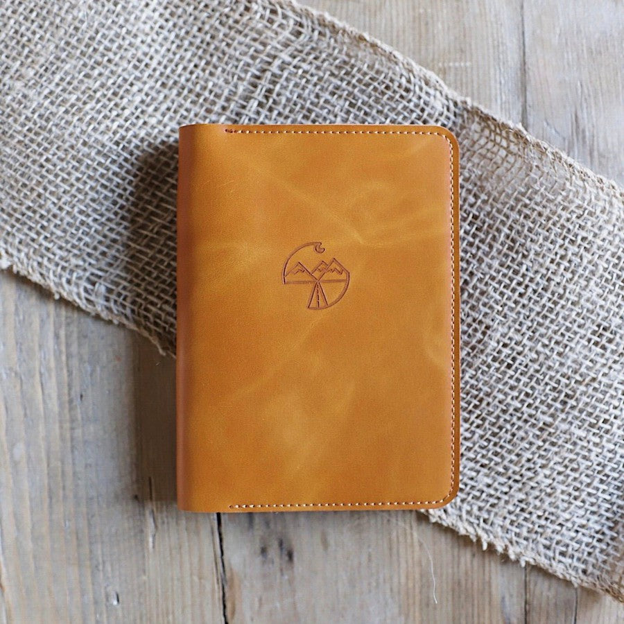 Avis Pocket Journal